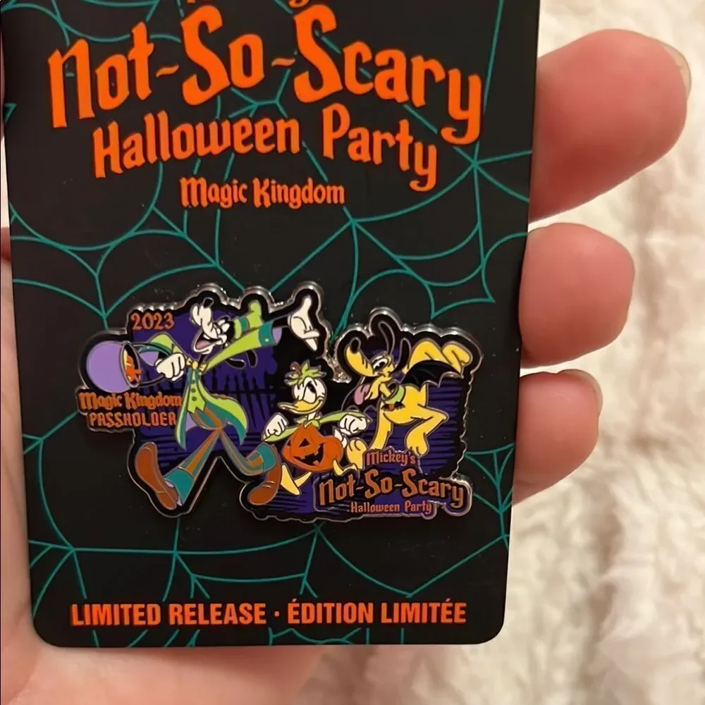 Disney Halloween Party Pin - Black and Purple